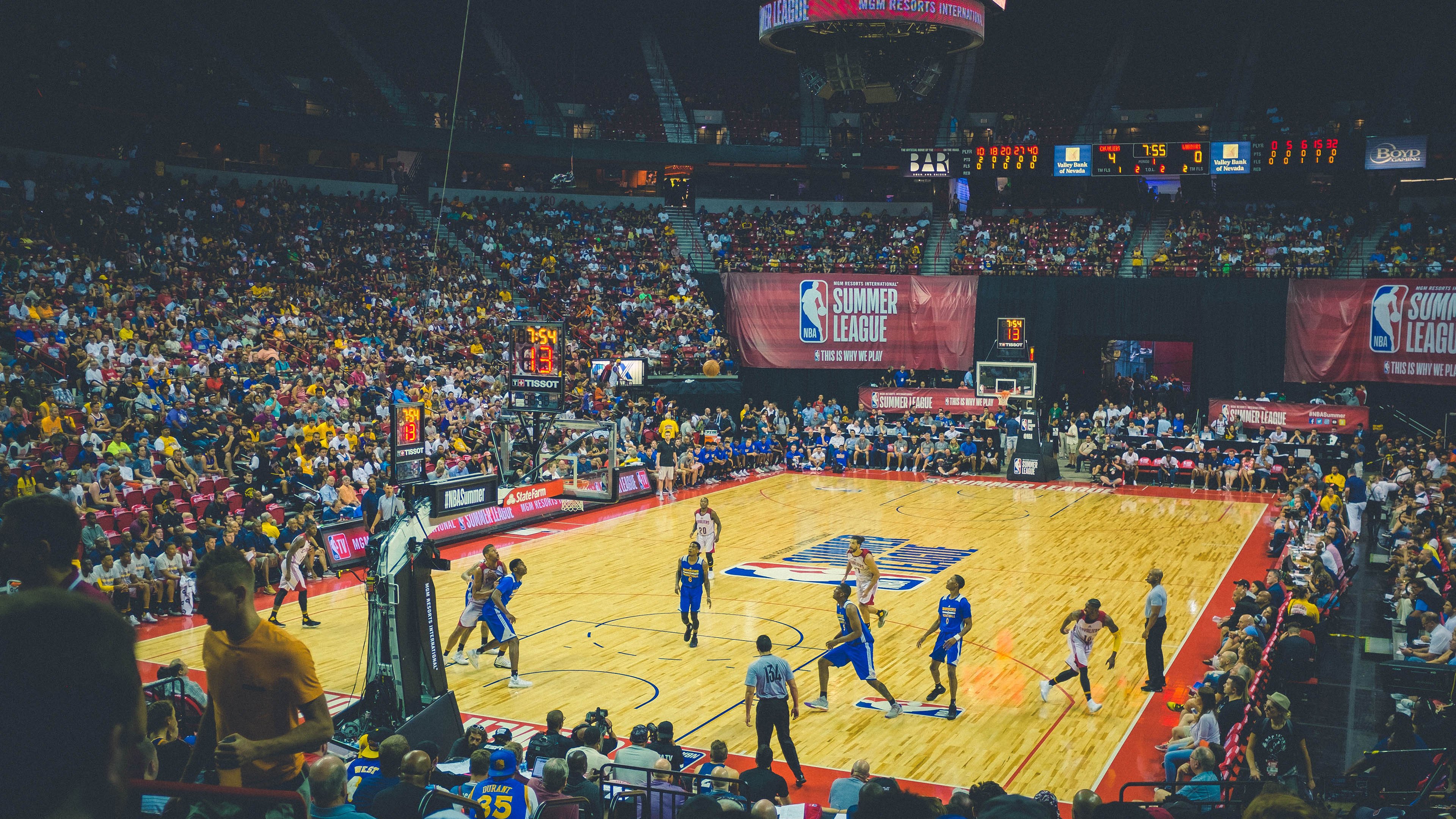 塔特为袋鼠队赢得橄榄球冠军锦标赛关键战役